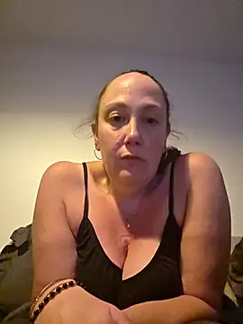 Wisie Cutie online show from 03/09/26, 10:25