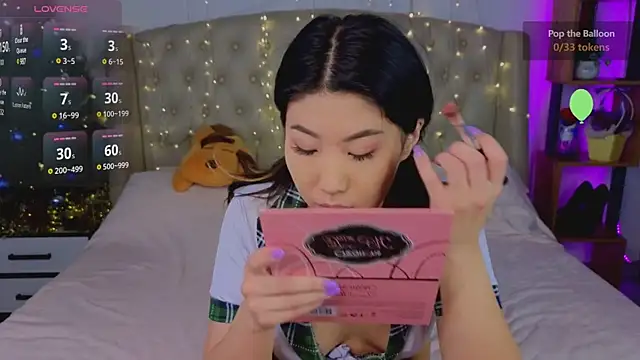 Snapshot of Wendy__Hills chatting on 12/30/24, 06:42 Wendy Hills online show from 12/30/24, 06:42