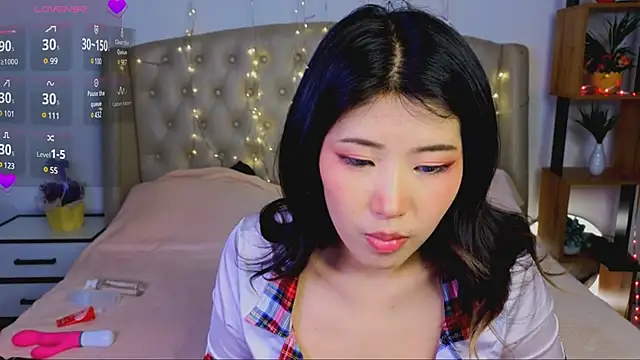 Wendy  Hills online show from 03/17/25, 03:40