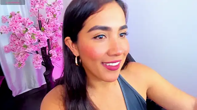 KAROLIVONNE online show from 07/02/26, 04:57