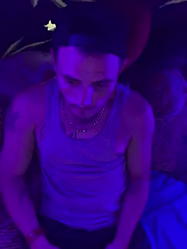 Snapshot of bugboy chatting on 03/07/26, 11:35 bugboy online show from 03/07/26, 11:35