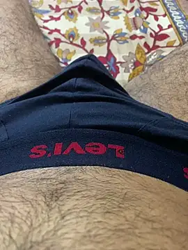 Snapshot of par_0111 chatting on 03/22/26, 12:30 par 0111 online show from 03/22/26, 12:30