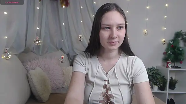 Snapshot of MollyBrams chatting on 01/02/25, 12:13 MollyBrams online show from 01/02/25, 12:13