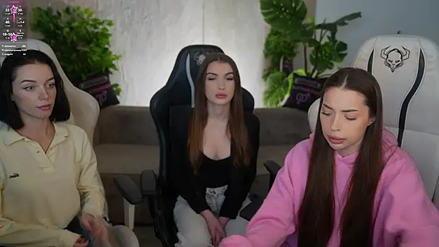 Kate054 online show from 11/17/25, 11:16