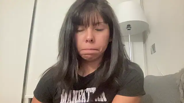 Snapshot of Diosagata chatting on 02/12/26, 01:44 Diosagata online show from 02/12/26, 01:44