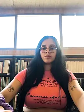 Annya-sweet online show from 10/28/25, 03:14