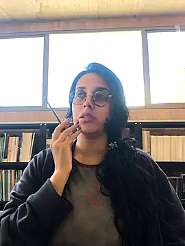 Annya-sweet online show from 11/18/25, 04:33