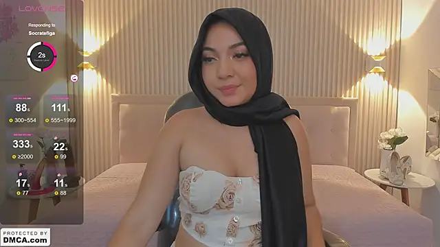 Snapshot of Sooffii_1 chatting on 12/18/24, 05:37 Sooffii 1 online show from 12/18/24, 05:37