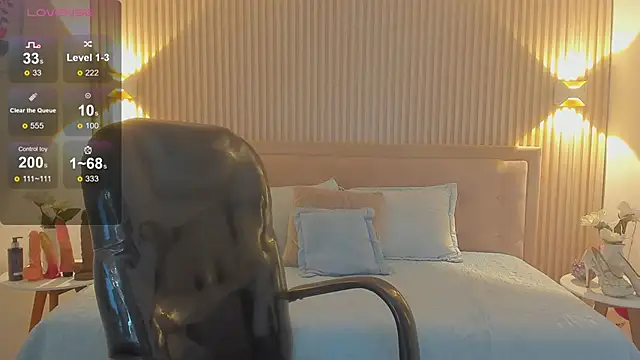 Snapshot of Sooffii_1 chatting on 02/18/25, 02:16 Sooffii 1 online show from 02/18/25, 02:16