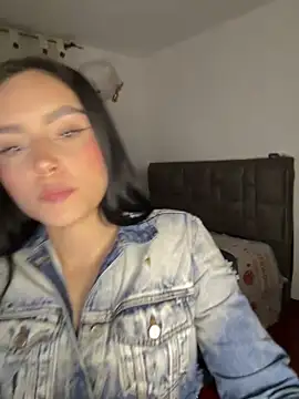 Snapshot of salome_polaniiee chatting on 04/11/26, 05:12 salome polaniiee online show from 04/11/26, 05:12