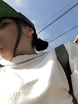 i am nina  online show from 01/14/25, 01:17