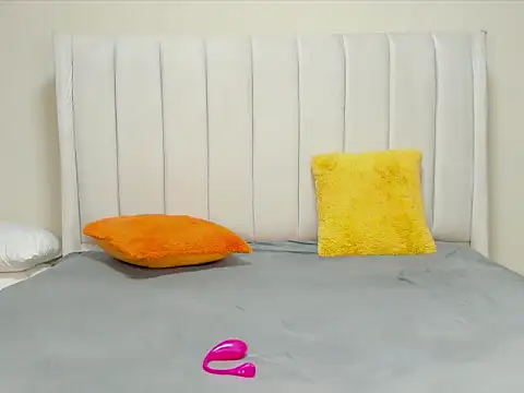  heavenlysent online show from 09/23/25, 03:53