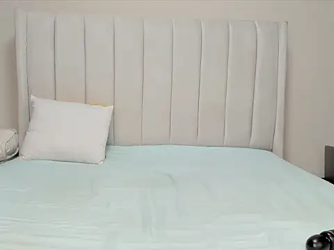  heavenlysent online show from 10/31/25, 04:24