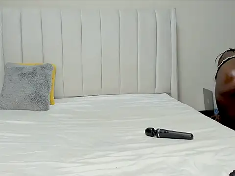  heavenlysent online show from 11/24/25, 04:12