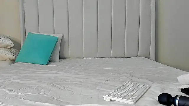  heavenlysent online show from 06/08/26, 05:08