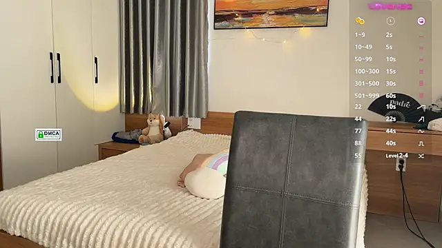 Snapshot of RedFires chatting on 02/05/25, 07:50 RedFires online show from 02/05/25, 07:50