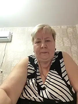 EffectFiona online show from 01/19/25, 12:06