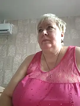 EffectFiona online show from 02/02/25, 04:26