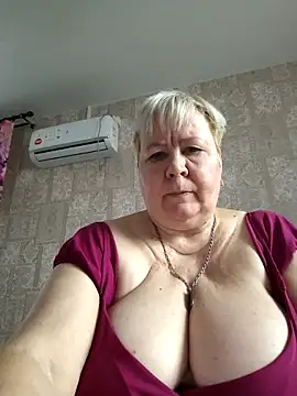 EffectFiona online show from 11/11/25, 04:23