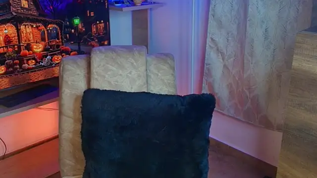 Snapshot of dimitri_tv chatting on 10/17/25, 06:21 dimitri tv online show from 10/17/25, 06:21