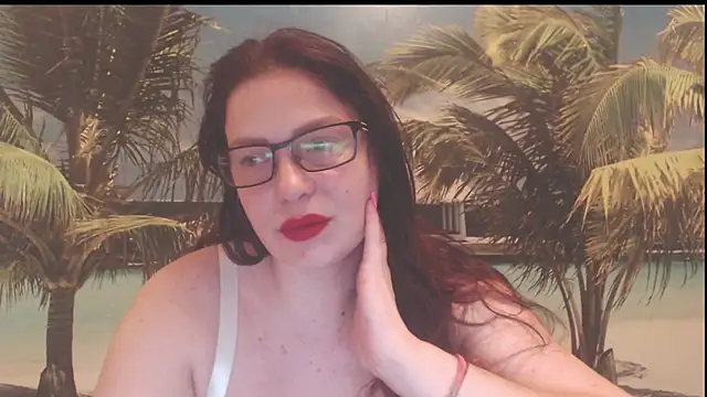 Snapshot of Queen__Natasha chatting on 02/15/26, 09:55 Queen Natasha online show from 02/15/26, 09:55