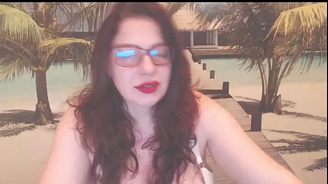 Snapshot of Queen__Natasha chatting on 02/28/26, 10:44 Queen Natasha online show from 02/28/26, 10:44