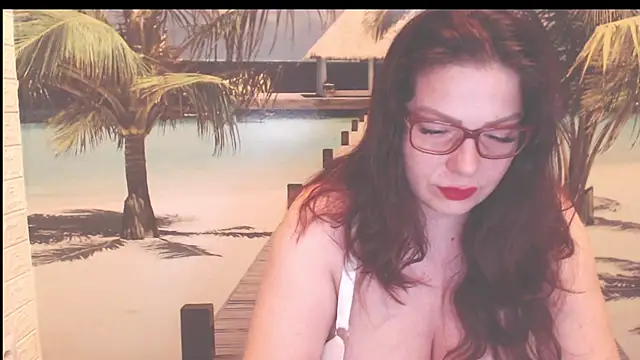 Snapshot of Queen__Natasha chatting on 04/17/26, 09:07 Queen Natasha online show from 04/17/26, 09:07