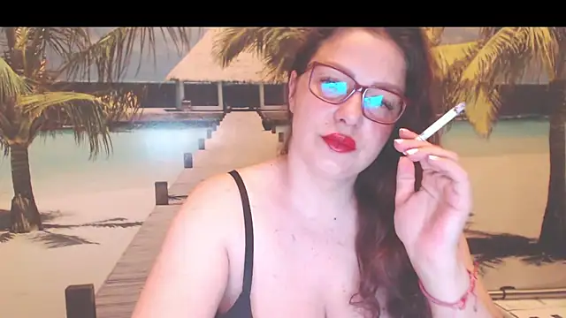 Snapshot of Queen__Natasha chatting on 06/20/26, 09:50 Queen Natasha online show from 06/20/26, 09:50