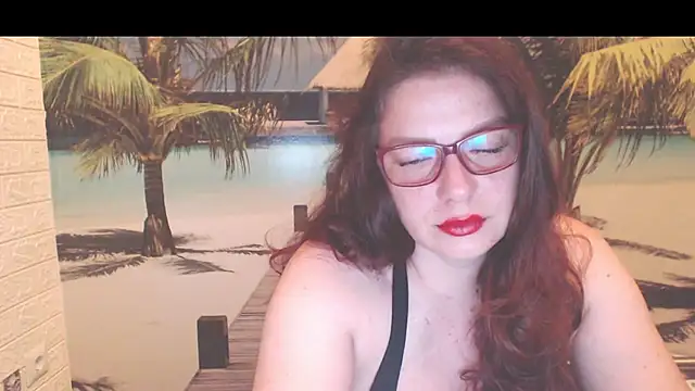 Snapshot of Queen__Natasha chatting on 07/08/26, 10:14 Queen Natasha online show from 07/08/26, 10:14