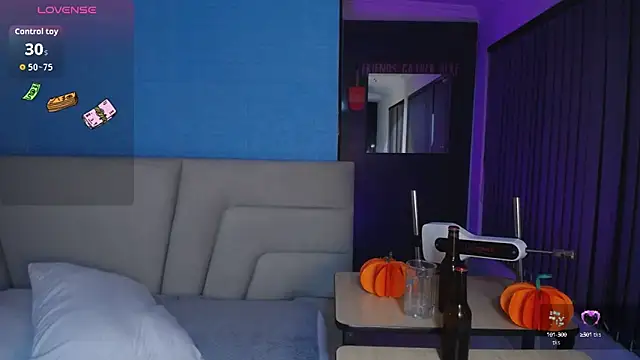 Miss Loise online show from 09/28/25, 03:45