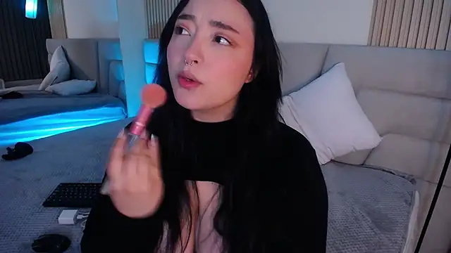 Miss Loise online show from 12/05/25, 03:15