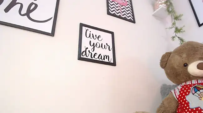 Snapshot of Joliet chatting on 02/28/25, 07:05 Joliet online show from 02/28/25, 07:05