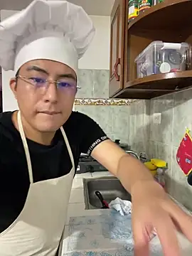 andrewmhilton  online show from 03/17/25, 04:08