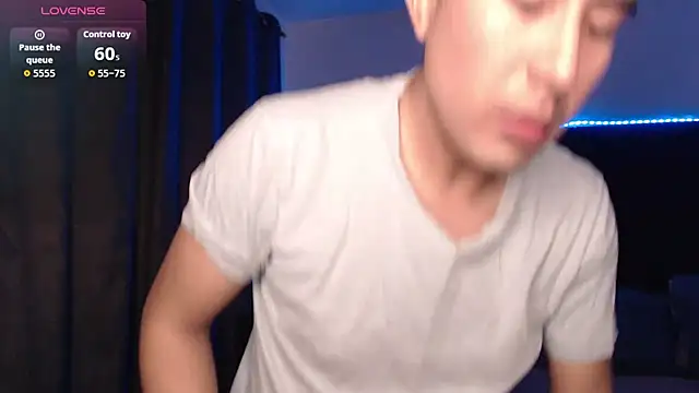 andrewmhilton  online show from 06/11/26, 06:11