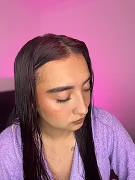 Snapshot of _Tammyy chatting on 01/19/26, 04:33 Tammyy online show from 01/19/26, 04:33