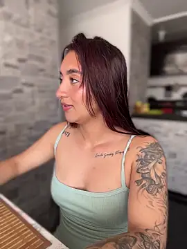 Snapshot of _Tammyy chatting on 02/06/26, 12:30 Tammyy online show from 02/06/26, 12:30