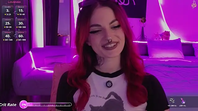 BratzieDarsie online show from 06/23/26, 12:03