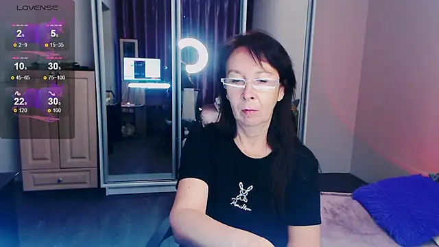 Snapshot of Celine_Faer1 chatting on 05/14/26, 12:12 Celine Faer1 online show from 05/14/26, 12:12