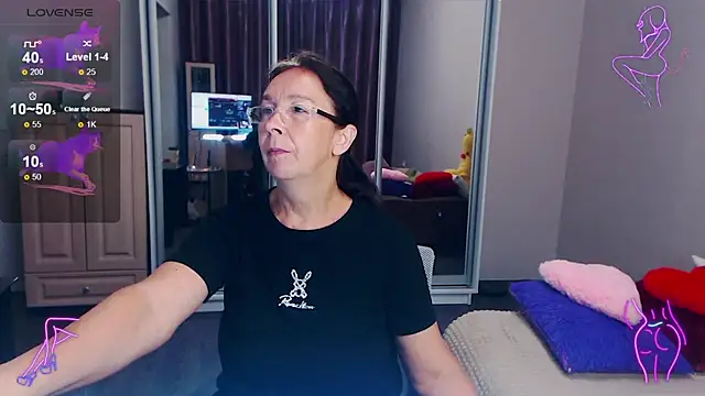 Snapshot of Celine_Faer1 chatting on 06/12/26, 12:48 Celine Faer1 online show from 06/12/26, 12:48