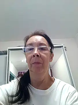 Snapshot of Celine_Faer1 chatting on 07/02/26, 03:23 Celine Faer1 online show from 07/02/26, 03:23