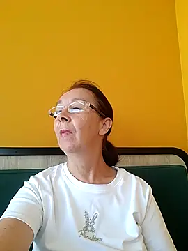 Snapshot of Celine_Faer1 chatting on 07/08/26, 08:52 Celine Faer1 online show from 07/08/26, 08:52