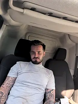 Brightspark22 online show from 04/13/26, 09:04