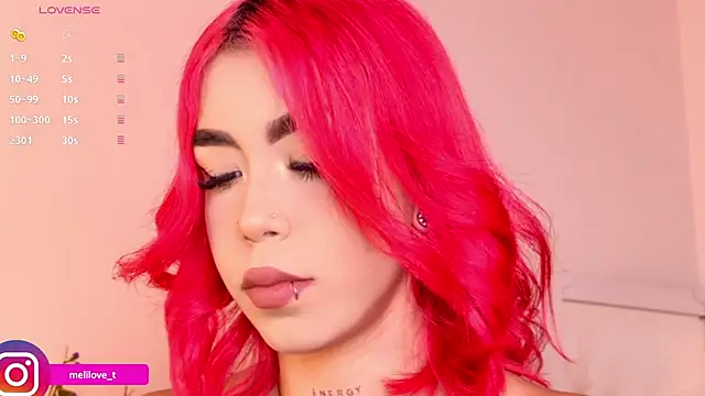 Snapshot of Mely-taylor chatting on 02/02/25, 11:11 Mely-taylor online show from 02/02/25, 11:11