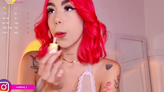 Snapshot of Mely-taylor chatting on 02/05/25, 09:07 Mely-taylor online show from 02/05/25, 09:07