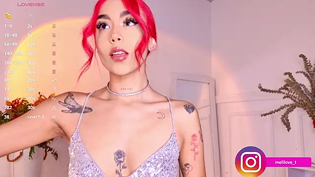 Snapshot of Mely-taylor chatting on 03/09/25, 11:03 Mely-taylor online show from 03/09/25, 11:03