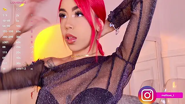 Snapshot of Mely-taylor chatting on 03/18/25, 09:10 Mely-taylor online show from 03/18/25, 09:10