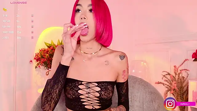 Snapshot of Mely-taylor chatting on 09/23/25, 09:07 Mely-taylor online show from 09/23/25, 09:07