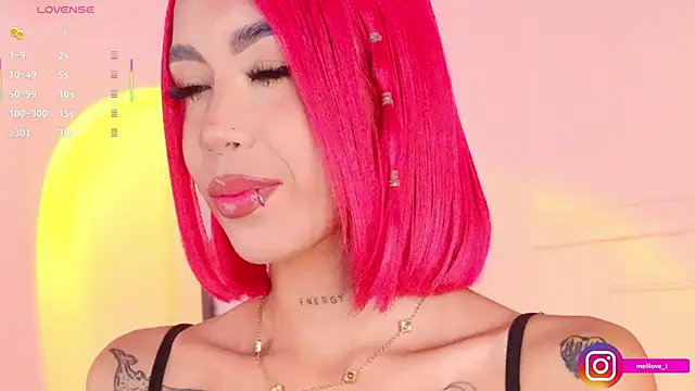 Snapshot of Mely-taylor chatting on 11/09/25, 08:18 Mely-taylor online show from 11/09/25, 08:18