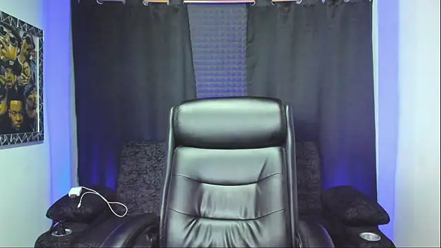 jhonnysnow17 online show from 10/25/25, 12:40