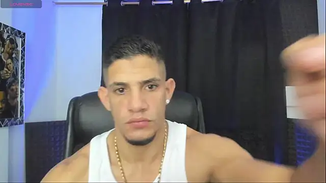 jhonnysnow17 online show from 06/26/26, 06:07